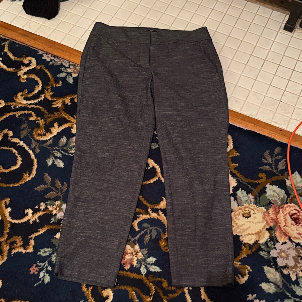 LOFT Charcoal‎ and Cream Julie  Ankle Pants- worn a few times .